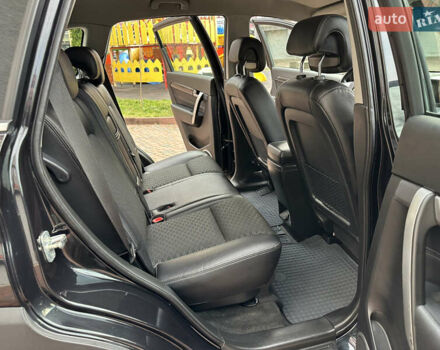 Черный Шевроле Каптива, объемом двигателя 2.38 л и пробегом 210 тыс. км за 11350 $, фото 177 на Automoto.ua