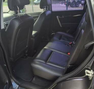 Черный Шевроле Каптива, объемом двигателя 2 л и пробегом 192 тыс. км за 12300 $, фото 10 на Automoto.ua