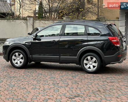 Черный Шевроле Каптива, объемом двигателя 2.38 л и пробегом 210 тыс. км за 11350 $, фото 11 на Automoto.ua