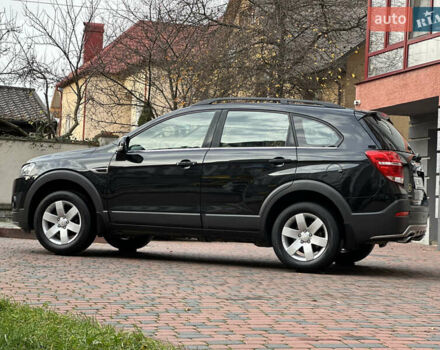 Черный Шевроле Каптива, объемом двигателя 2.38 л и пробегом 210 тыс. км за 11350 $, фото 19 на Automoto.ua