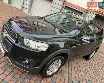 Черный Шевроле Каптива, объемом двигателя 2.38 л и пробегом 210 тыс. км за 11350 $, фото 87 на Automoto.ua