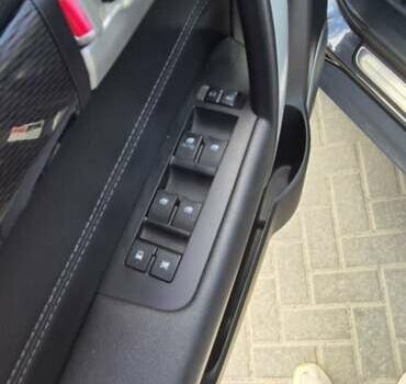 Черный Шевроле Каптива, объемом двигателя 2 л и пробегом 192 тыс. км за 12300 $, фото 13 на Automoto.ua