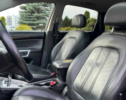 Черный Шевроле Каптива, объемом двигателя 2.4 л и пробегом 168 тыс. км за 9200 $, фото 8 на Automoto.ua