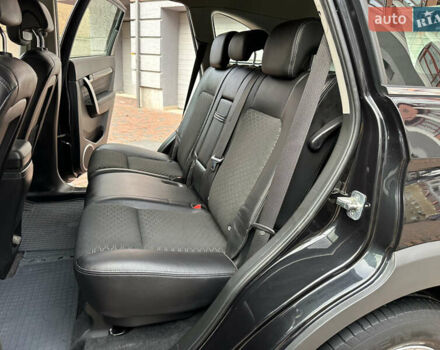 Черный Шевроле Каптива, объемом двигателя 2.38 л и пробегом 210 тыс. км за 11350 $, фото 165 на Automoto.ua