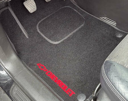 Черный Шевроле Каптива, объемом двигателя 2.23 л и пробегом 133 тыс. км за 13200 $, фото 12 на Automoto.ua