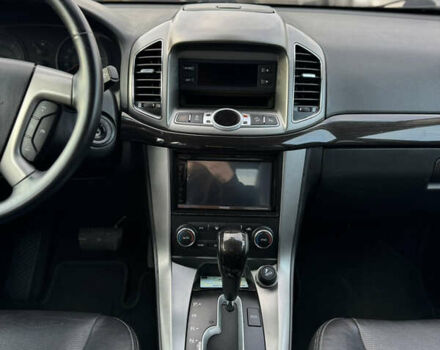 Черный Шевроле Каптива, объемом двигателя 2.23 л и пробегом 200 тыс. км за 11999 $, фото 28 на Automoto.ua