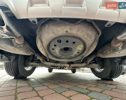 Черный Шевроле Каптива, объемом двигателя 2.38 л и пробегом 210 тыс. км за 11350 $, фото 107 на Automoto.ua