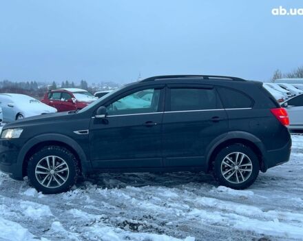 Черный Шевроле Каптива, объемом двигателя 2.2 л и пробегом 157 тыс. км за 12990 $, фото 4 на Automoto.ua
