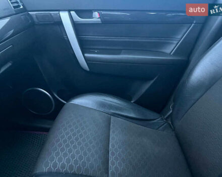 Черный Шевроле Каптива, объемом двигателя 2.2 л и пробегом 157 тыс. км за 12990 $, фото 23 на Automoto.ua