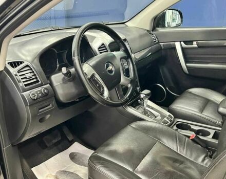 Черный Шевроле Каптива, объемом двигателя 2.2 л и пробегом 125 тыс. км за 11958 $, фото 3 на Automoto.ua