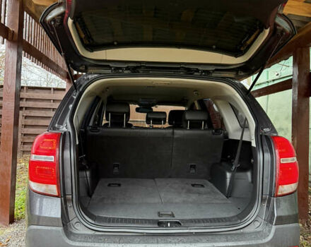 Черный Шевроле Каптива, объемом двигателя 2.2 л и пробегом 113 тыс. км за 12900 $, фото 15 на Automoto.ua