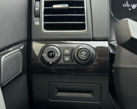 Чорний Шевроле Каптіва, об'ємом двигуна 2.2 л та пробігом 168 тис. км за 13240 $, фото 33 на Automoto.ua