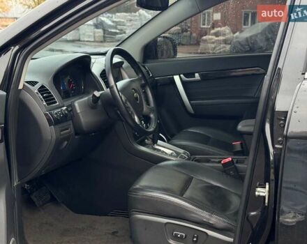 Чорний Шевроле Каптіва, об'ємом двигуна 2.2 л та пробігом 168 тис. км за 13240 $, фото 18 на Automoto.ua
