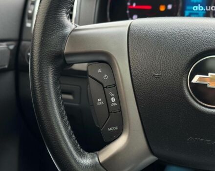 Чорний Шевроле Каптіва, об'ємом двигуна 2.2 л та пробігом 168 тис. км за 13240 $, фото 32 на Automoto.ua