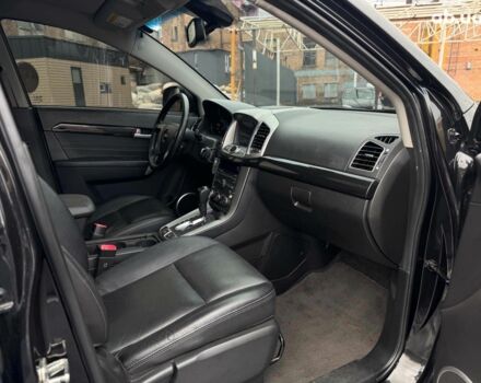 Чорний Шевроле Каптіва, об'ємом двигуна 2.2 л та пробігом 168 тис. км за 13240 $, фото 51 на Automoto.ua