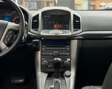 Чорний Шевроле Каптіва, об'ємом двигуна 2.2 л та пробігом 168 тис. км за 13240 $, фото 45 на Automoto.ua