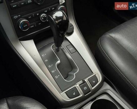 Чорний Шевроле Каптіва, об'ємом двигуна 2.2 л та пробігом 168 тис. км за 13240 $, фото 25 на Automoto.ua