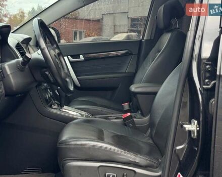 Чорний Шевроле Каптіва, об'ємом двигуна 2.2 л та пробігом 168 тис. км за 13240 $, фото 23 на Automoto.ua