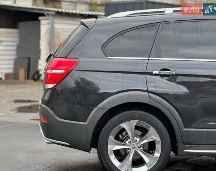 Чорний Шевроле Каптіва, об'ємом двигуна 2.2 л та пробігом 168 тис. км за 13240 $, фото 12 на Automoto.ua