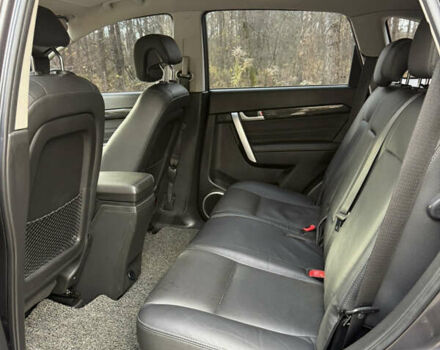 Черный Шевроле Каптива, объемом двигателя 2.2 л и пробегом 113 тыс. км за 12900 $, фото 10 на Automoto.ua