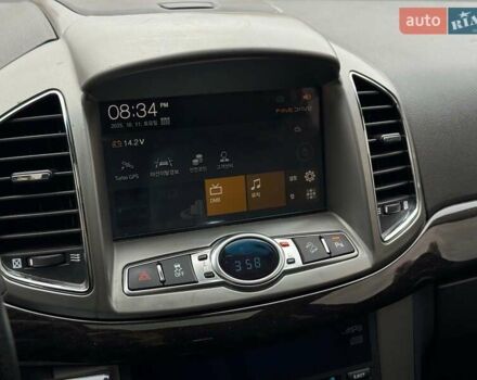 Чорний Шевроле Каптіва, об'ємом двигуна 2.2 л та пробігом 168 тис. км за 13240 $, фото 29 на Automoto.ua