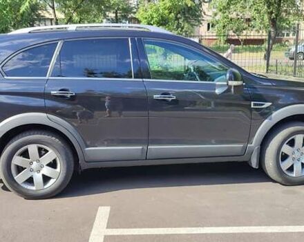 Черный Шевроле Каптива, объемом двигателя 2.23 л и пробегом 242 тыс. км за 15200 $, фото 4 на Automoto.ua