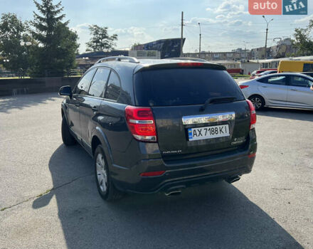 Черный Шевроле Каптива, объемом двигателя 2.38 л и пробегом 135 тыс. км за 12200 $, фото 4 на Automoto.ua