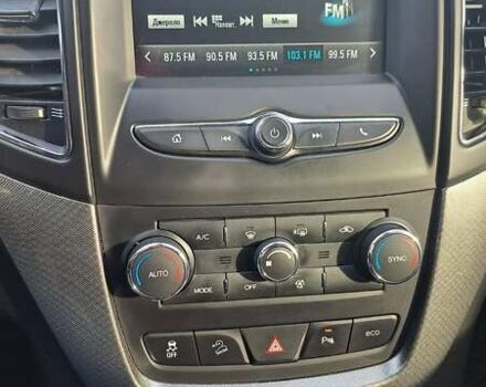 Черный Шевроле Каптива, объемом двигателя 2.23 л и пробегом 98 тыс. км за 16000 $, фото 31 на Automoto.ua