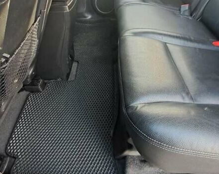 Черный Шевроле Каптива, объемом двигателя 2.23 л и пробегом 98 тыс. км за 16000 $, фото 16 на Automoto.ua