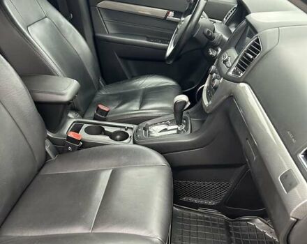 Чорний Шевроле Каптіва, об'ємом двигуна 2.38 л та пробігом 61 тис. км за 17500 $, фото 1 на Automoto.ua