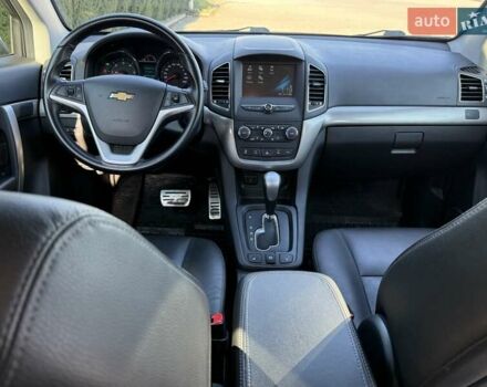 Черный Шевроле Каптива, объемом двигателя 2.23 л и пробегом 41 тыс. км за 18000 $, фото 2 на Automoto.ua