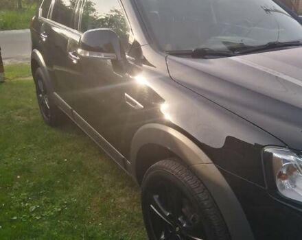 Черный Шевроле Каптива, объемом двигателя 2.23 л и пробегом 84 тыс. км за 17500 $, фото 1 на Automoto.ua