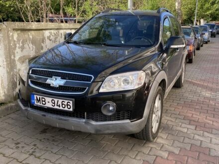 Шевроле Каптіва 2006 у Луцьку на Automoto.ua Чорний Шевроле Каптіва, об'ємом двигуна 2 л та пробігом 317 тис. км за 3850 $, фото 1 на Automoto.ua