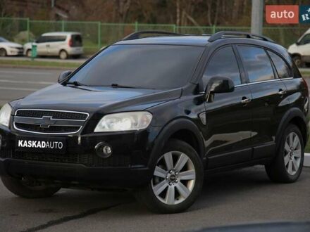 Черный Шевроле Каптива, объемом двигателя 1.99 л и пробегом 215 тыс. км за 8400 $, фото 1 на Automoto.ua