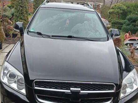 Чорний Шевроле Каптіва, об'ємом двигуна 2.41 л та пробігом 173 тис. км за 7450 $, фото 1 на Automoto.ua