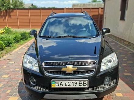 Черный Шевроле Каптива, объемом двигателя 3.2 л и пробегом 270 тыс. км за 8500 $, фото 1 на Automoto.ua