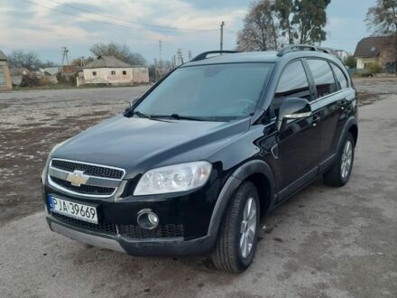 Черный Шевроле Каптива, объемом двигателя 2 л и пробегом 250 тыс. км за 4450 $, фото 1 на Automoto.ua