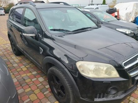Шевроле Каптива 2007 в Ровно на Automoto.ua Черный Шевроле Каптива, объемом двигателя 2 л и пробегом 280 тыс. км за 4100 $, фото 1 на Automoto.ua