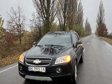 Чорний Шевроле Каптіва, об'ємом двигуна 1.99 л та пробігом 324 тис. км за 7800 $, фото 1 на Automoto.ua