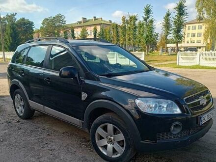 Шевроле Каптива 2007 в Сарнах на Automoto.ua Черный Шевроле Каптива, объемом двигателя 1.99 л и пробегом 293 тыс. км за 5500 $, фото 1 на Automoto.ua