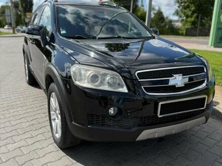 Шевроле Каптіва 2007 у Луцьку на Automoto.ua Чорний Шевроле Каптіва, об'ємом двигуна 1.99 л та пробігом 294 тис. км за 8000 $, фото 1 на Automoto.ua
