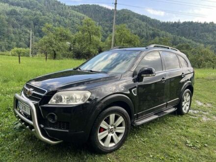 Чорний Шевроле Каптіва, об'ємом двигуна 2 л та пробігом 263 тис. км за 7480 $, фото 1 на Automoto.ua