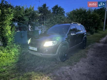 Черный Шевроле Каптива, объемом двигателя 2.4 л и пробегом 250 тыс. км за 8100 $, фото 1 на Automoto.ua