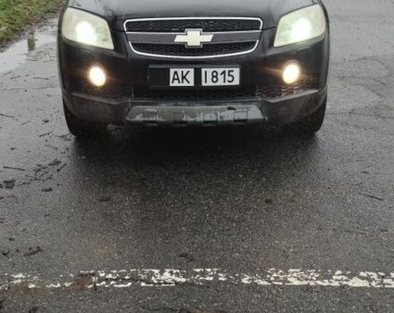 Черный Шевроле Каптива, объемом двигателя 2 л и пробегом 300 тыс. км за 4450 $, фото 1 на Automoto.ua