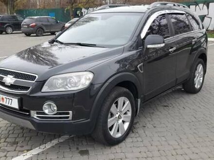 Черный Шевроле Каптива, объемом двигателя 2 л и пробегом 79 тыс. км за 7999 $, фото 1 на Automoto.ua