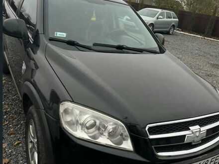 Черный Шевроле Каптива, объемом двигателя 1.99 л и пробегом 242 тыс. км за 7000 $, фото 1 на Automoto.ua