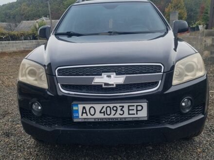 Черный Шевроле Каптива, объемом двигателя 2 л и пробегом 230 тыс. км за 7500 $, фото 1 на Automoto.ua