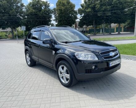 Чорний Шевроле Каптіва, об'ємом двигуна 2 л та пробігом 220 тис. км за 9500 $, фото 1 на Automoto.ua