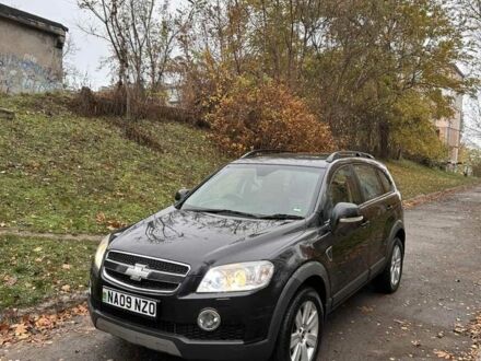 Черный Шевроле Каптива, объемом двигателя 2 л и пробегом 120 тыс. км за 3400 $, фото 1 на Automoto.ua