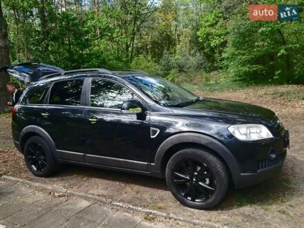 Шевроле Каптіва 2010 у Турке на Automoto.ua Чорний Шевроле Каптіва, об'ємом двигуна 2 л та пробігом 244 тис. км за 10500 $, фото 1 на Automoto.ua